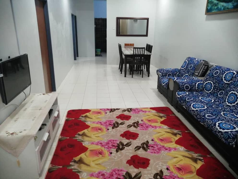 צ'אנגלון Hazim Homestay Pakej 1 מראה חיצוני תמונה